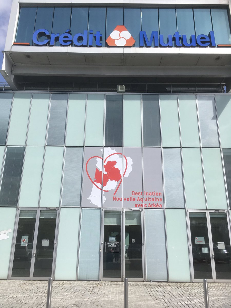 Collectif_DNAaA's tweet photo. Nous sommes tous derrière la délégation en ce jour de rencontre sur Paris et nous nous préparons pour le 17 mai pour faire valoir notre indépendance @vent2bout @JaimeCMArkea @lymale_le @MarieTchin @Magpicon @ragotvi https://t.co/UnC14Ys2kV