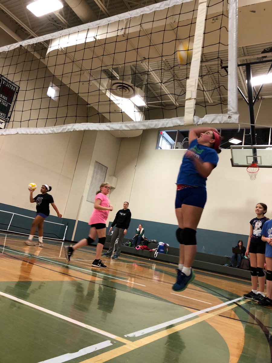 Lineshotvb's tweet image. Summer training teams! Incoming 3rd to 8th graders! Register today! #weadded7thand8thgradeteams #keepthemlearning #prepareforschoolseason