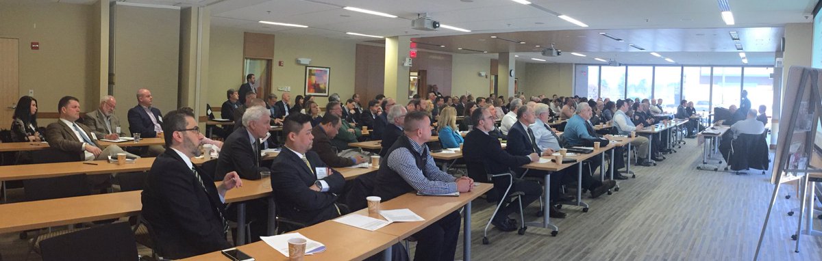 ACECMA's tweet photo. Great participation by #ACECMA members + public agency leaders @ #StateMarkets conf #EngineeringGoFigure #infrastructure @ACEC_National https://t.co/FgdVbh9aRt
