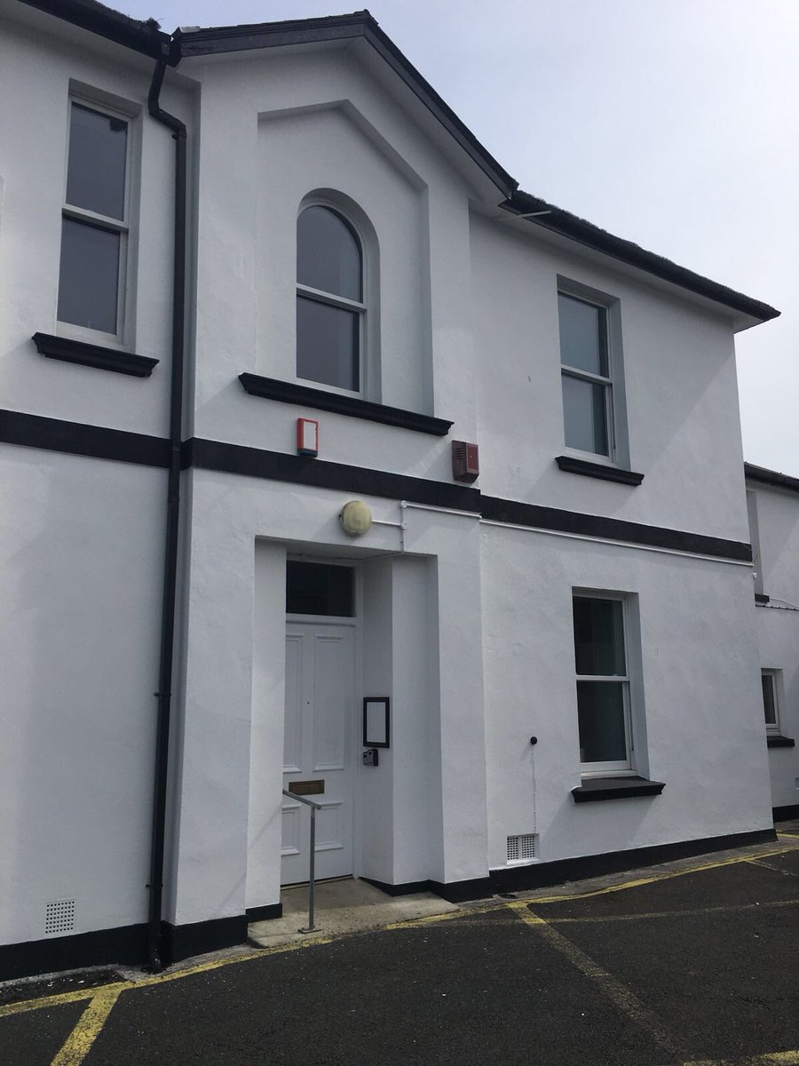 SPS_Contractors's tweet image. External refurbishment of a large property in Paignton Devon now complete.