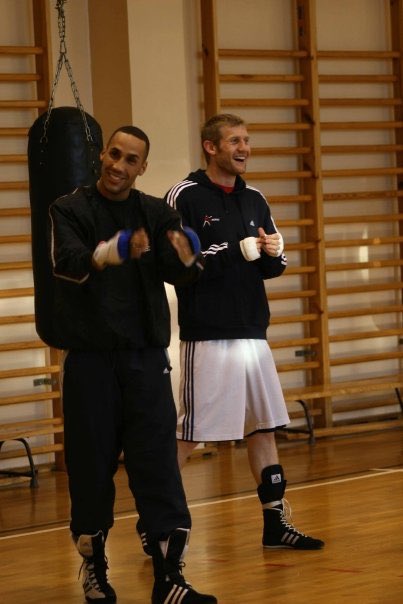 Tony_Jeffries's tweet photo. Booked my flight to Vegas for this wkend to watch my friend &amp; former sparring partner @jamesdegale1 win that world title back!

This lad has had an amazing journey,
A normal lad that’s done extraordinary things.
1st British Olympic Champ to win a World title 🇬🇧

-pics from 2008 https://t.co/ICBUlRrPiW