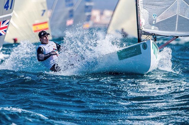Fighting hard to get some results, @nicholasheiner is now in second position!
Photo: @sailingenergy
#magicmarine #drivenbytheelements #SofiaIberostar #palma #sailing ift.tt/2q9xksc