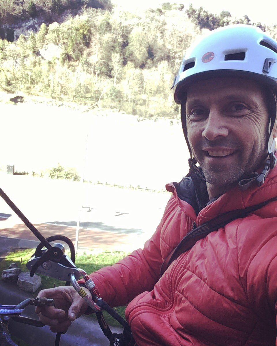 Jasonbailey1's tweet image. Home from #India for 24hrs and back on the wall #climbing with clients for #adventure in the #avongorge.  Off to #Amsterdam this afternoon and a big #script to learn! #actorslife #funfilledday