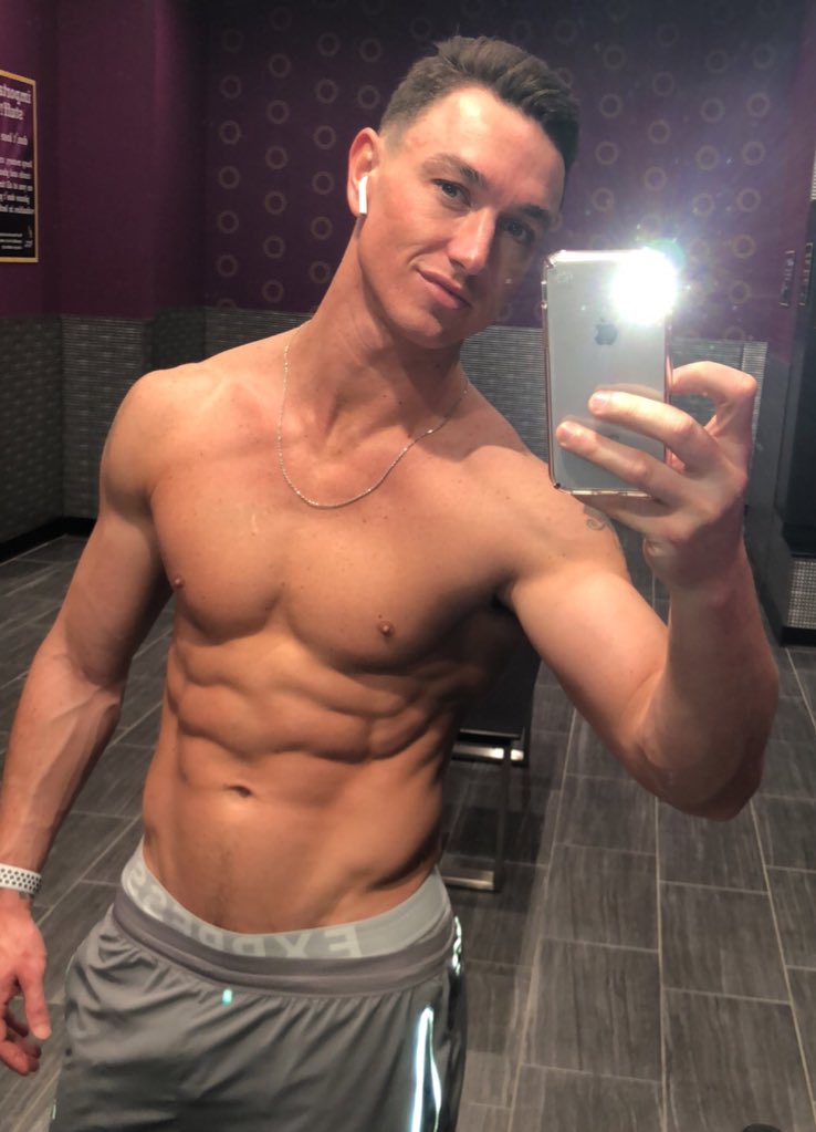 Cade Maddox on Twitter: "Work hard. #CadeMaddox https://t.co/kfgVvdELCW…