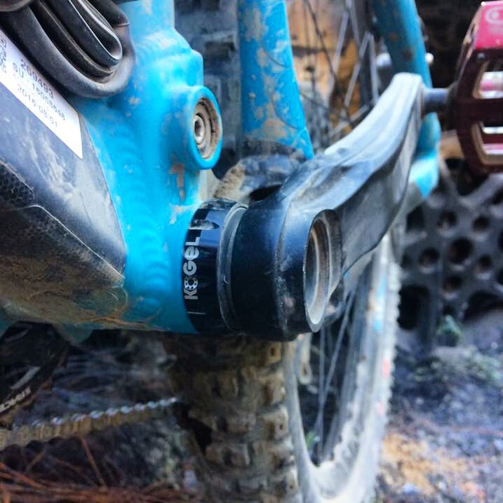 CollaretaBikes's tweet photo. There is something sexy about this picture can you guess it?

#kogelbearings #cyclinglife #ceramic #speed #badassbottombrackets #rideyourbike #racing #getkogel #savewatts #mountainbike #fromwhereiride #ceramicbearings #CollaretaCycling #bikeshop #plantation #ridemoremiami https://t.co/1mXSTiVuna