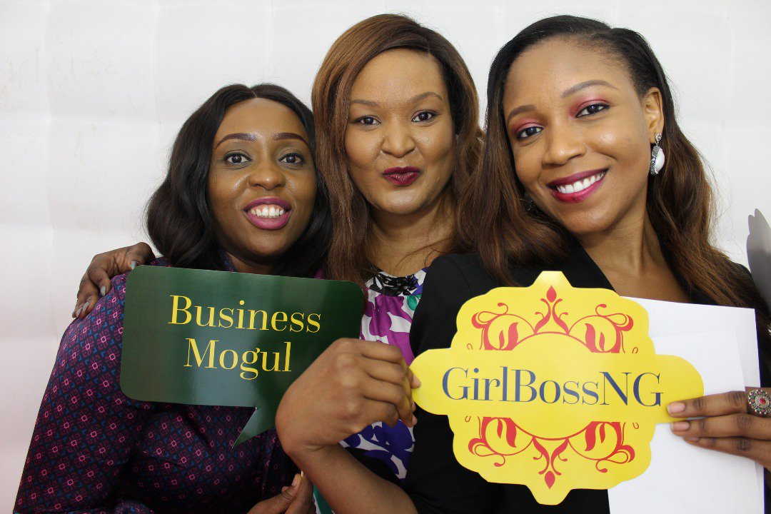 LSETF's tweet photo. A throwback to our photo session after our international Women's Day event. We had so much fun!! #IWD2018 #PressForProgress2018 https://t.co/ekaL0MXUNO