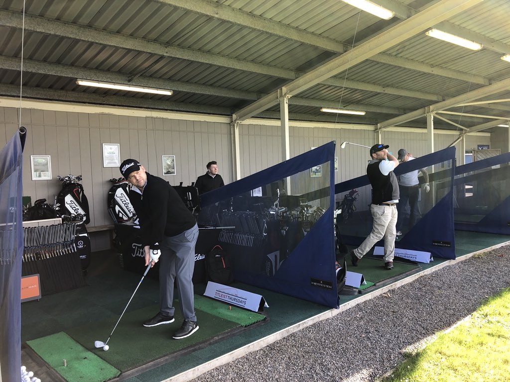 jimmy8underpar's tweet photo. Suns out ☀️😎!
First #TitleistThursday + First round #TheMasters = some happy golfers😁⛳️ @LongAshtonGolf. @benhiscockpga working his magic. #SM7 #718Irons #818Hybrids https://t.co/BXst5IDiKb
