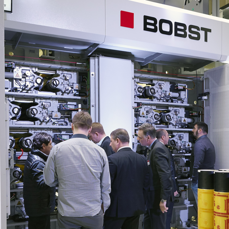 BOBSTglobal's tweet photo. A steady growth of Extended Color Gamut (ECG) in the next 10 years is expected. The new BOBST 20SEVEN CI flexo press delivers ECG solutions for a variety of printing technologies and applications. Read more: https://t.co/SeggMX1Yhv #ExtendedColorGamut https://t.co/J1MosegT1A