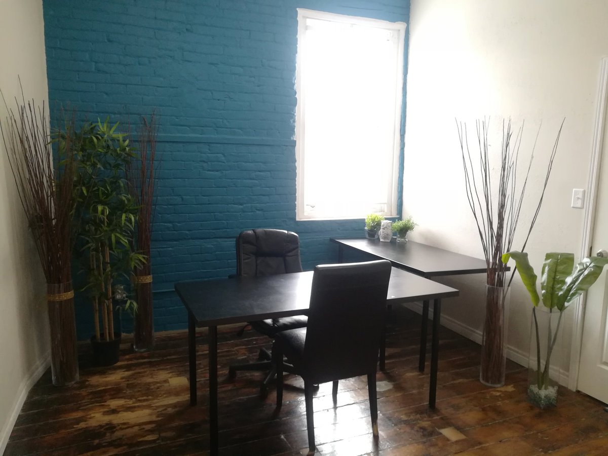 CoMotionSpaces's tweet photo. Some people leave the city to find peace and quiet and the elements of nature. Others just make their office the place to escape to, like this one at @CoMotion302.

Call us today for a tour. Did we mention you can get one month FREE?

#HamOnt #MakeAComotion #CoworkingSpace https://t.co/iMG6LnPfOJ