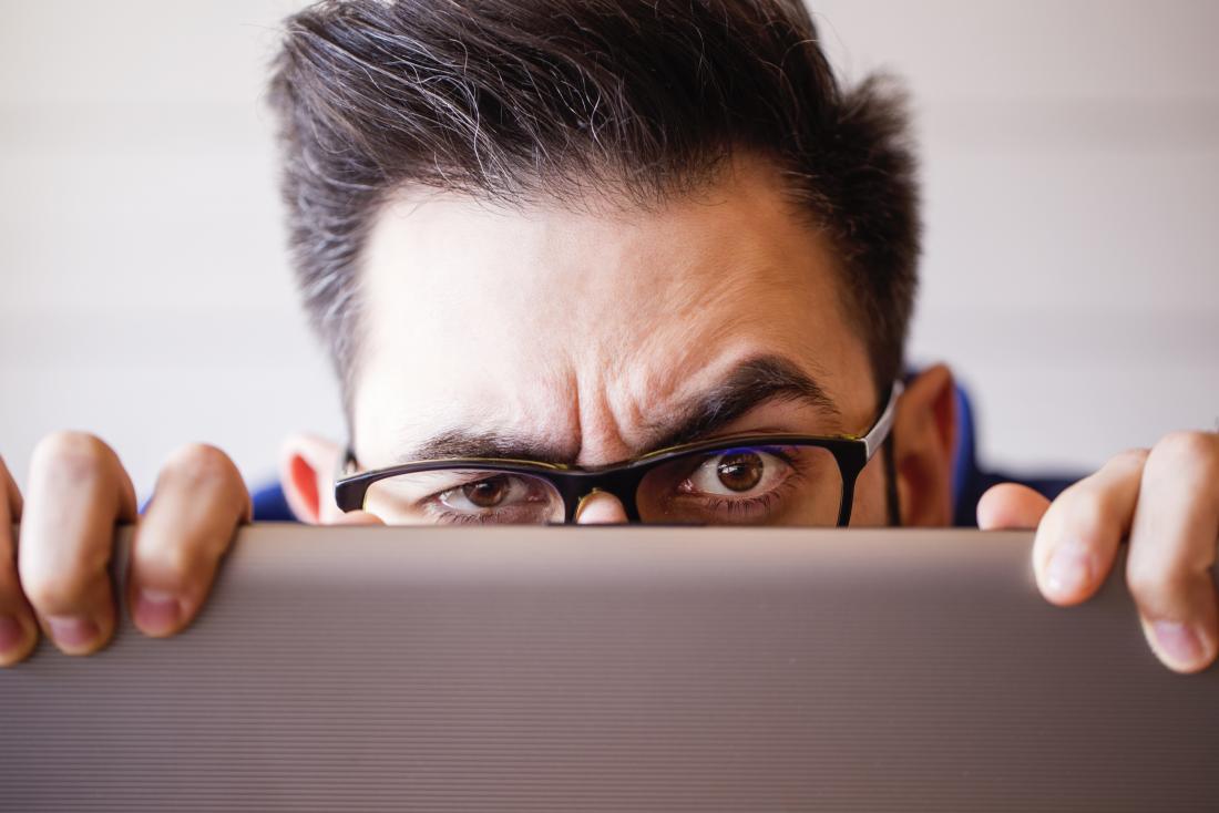MNT_Hannah's tweet photo. How to overcome impostor syndrome https://t.co/iBVLpjG6nc @mnt_hannah #impostorsyndrome #impostorphenomenon https://t.co/4eP5aB8ekJ