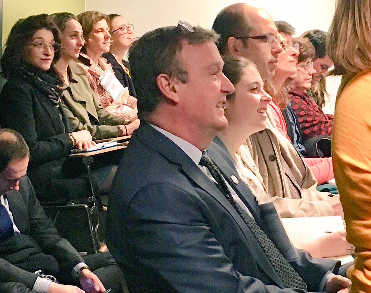 miolacharme's tweet image. Gros succès pour les 48h de l’économie durable  #produrable2018 ! Avec des ateliers archi-combles où les participants n’ont pas hésité à s’assoir par terre👍 #RSE