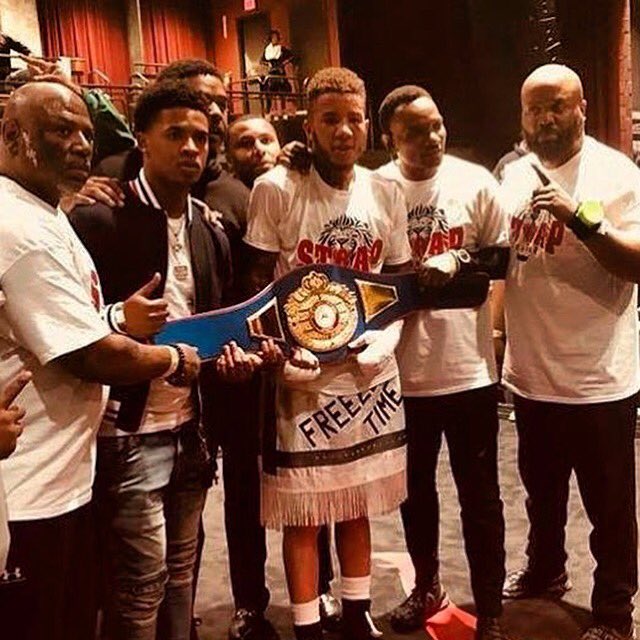 uptonboxing's tweet photo. Upton Boxing’s @IcemanMalik is the new WBA-USBA Welterweight Champion after defeating Raymond Serrano by unanimous decision #FreezerTime #MalikHawkins @uptonboxing @RecNParks https://t.co/x22TbduRAc