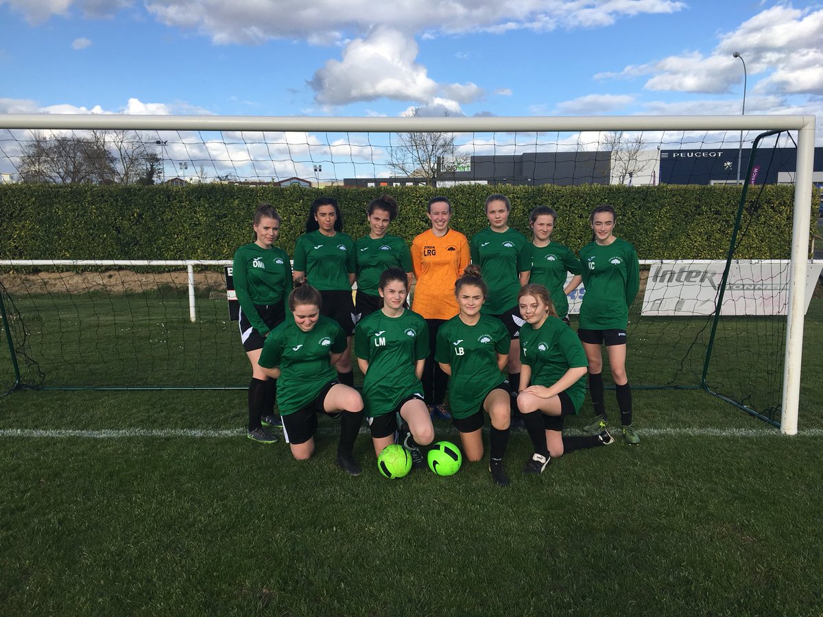 IdsallSport's tweet photo. U15 girls squad #france #sportstour #fixture1 https://t.co/w9zzGVngke