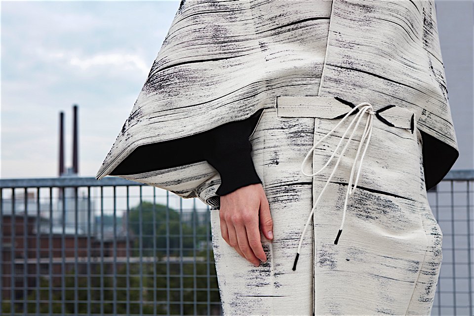 MohawkGroup's tweet image. Attention students who are passionate about #textiles – entries are now being accepted for the Dorothy Waxman Textile Design Prize! We're proud to sponsor this prestigious award. Learn more and enter here: bit.ly/2Ef5EX3