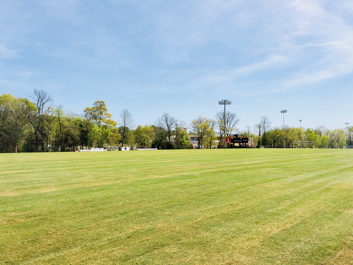 UM_WSoccer's tweet photo. New laser-graded surface with brand new turf for the upcoming fall season. Looking forward to breaking in the new field in August #falconfooty #tifftuff #VarsityField #Montevallo https://t.co/kgagHfEDn8