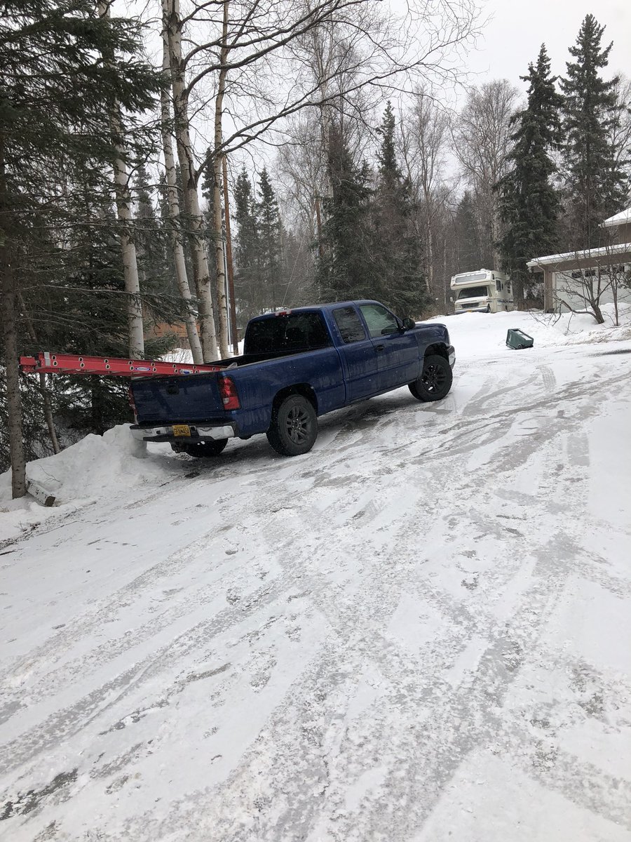 Keegan_McD12's tweet photo. Truck got stolen let me know if you see it. Give me a call at 907-268-8225 https://t.co/AcbNOh3oCe