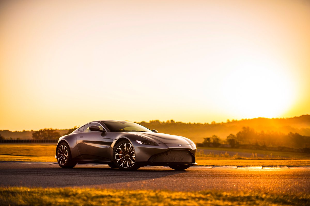access_mag's tweet photo. NEW VANTAGE @astonmartin 🏎
Click to the link to discover our article! https://t.co/4UrnCcbL0K

#EnjoyTheBest #Monaco #supercar #monacoluxurygroup https://t.co/UyRf1TkaJ4