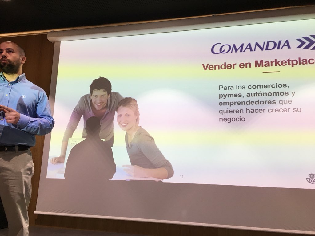 Francisco_Bello's tweet photo. Estupenda la charla de @Comandia en #CorreosLabs sobre #Commerce y #MarketingDigital con @Rauldelav y #OctavioRubiera nos vemos en la siguiente https://t.co/tWm5DclZsC
