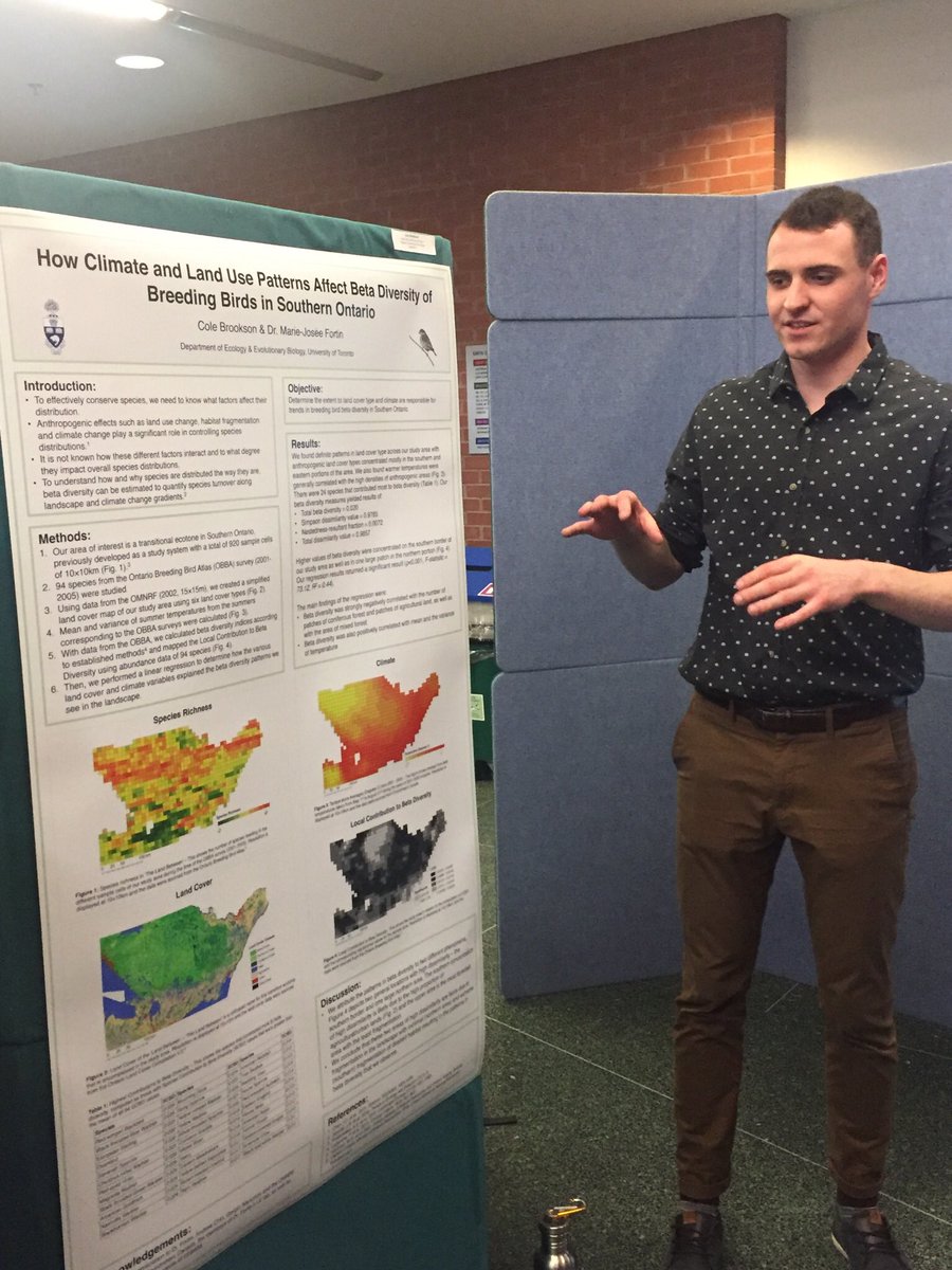 ChelseaRochman's tweet photo. Our @eebtoronto undergraduate students sharing their awesome research!! https://t.co/srI7v1AFN6