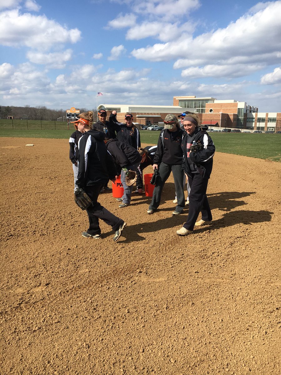 Coach Burg tweet media