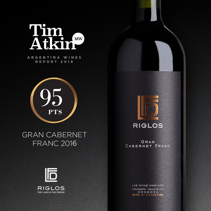 RiglosWines's tweet photo. ¿Cómo no amarlo? ❤️ Colores rojos terracota y negros profundos con tonalidades bordó. Aromas balsámicos de hierbas silvestres, frambuesa, frutilla y notas suaves de canela.
En boca es mineral con acidez muy fina y taninos sabrosos no dominantes.  #GranCabernetFranc #Gualtallary https://t.co/PKF9KuXMiy