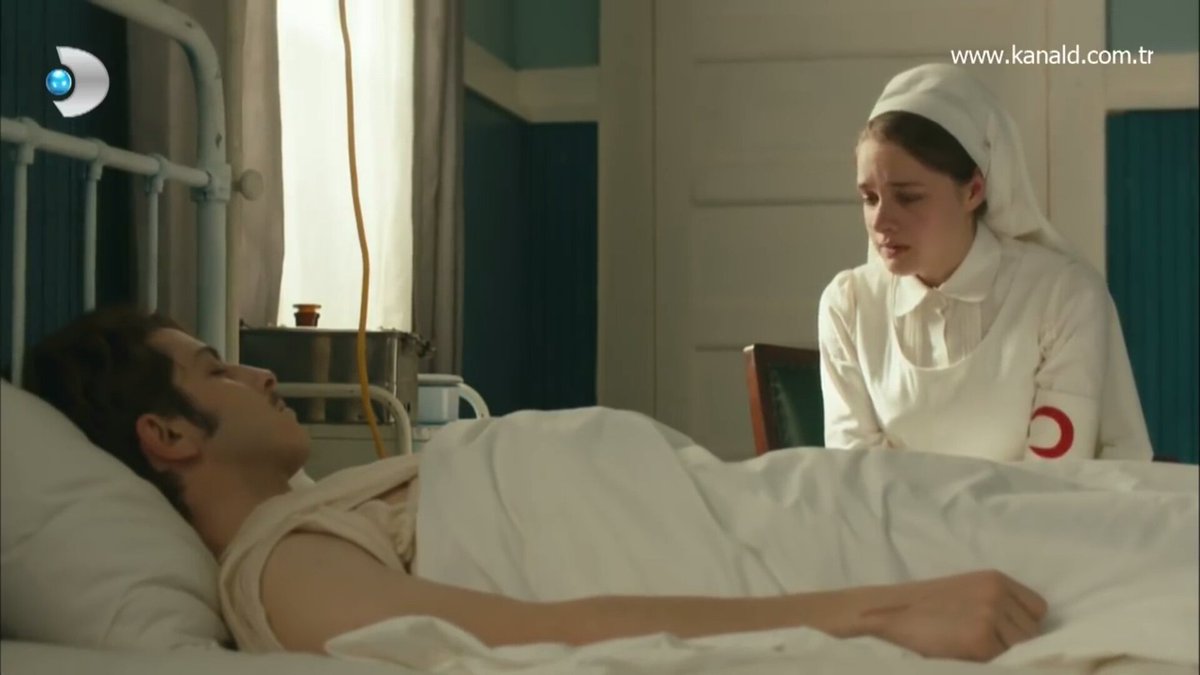 atinalileon's tweet photo. BU SEFERKİ EN HÜZÜNLÜ REFLECTION.

#BirOldukça #HiLeon https://t.co/06MLaABKBY