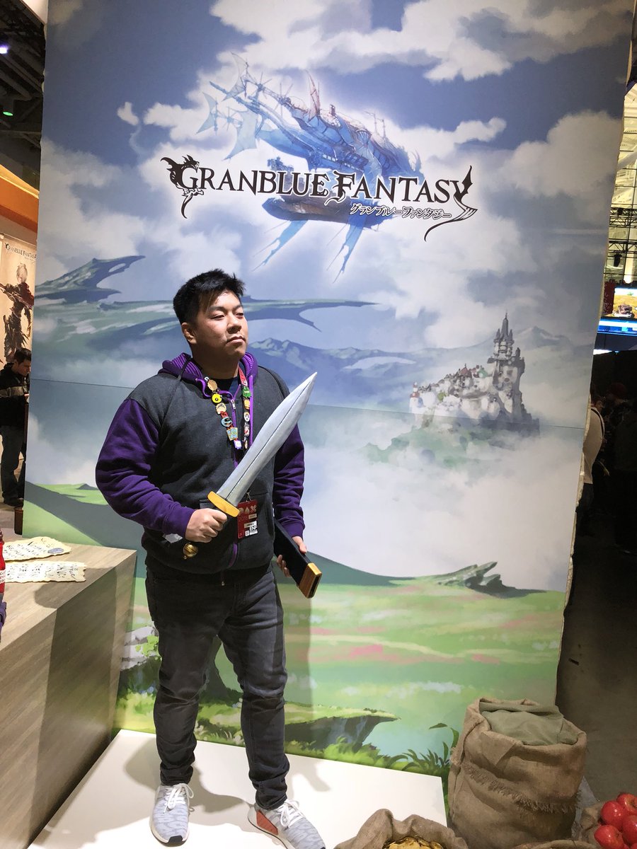 theLouisss's tweet photo. #cygcosplay https://t.co/PojSUSedSI