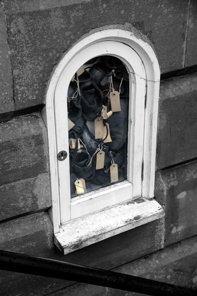 BeaLast's tweet photo. BEA LAST #Artist
https://t.co/VshSpxfYJT https://t.co/Gjl7uu3XFu
#Niches project at the #Midsteeple #Dumfries #contemporaryart #installation #sculpturalpainting #recycled #babyshoes #Witness @ScotsArtScene @art_help @sca_net https://t.co/32mZEBWAnZ