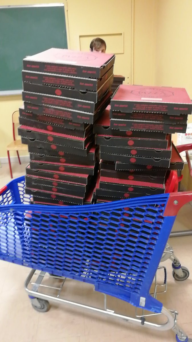 InsecurityAsso's tweet photo. Batterie rechargée #Inshack #inshack2018 https://t.co/1zjt2xEbCY