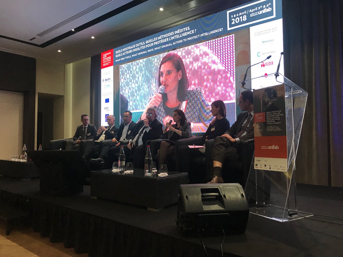 UNIFAB's tweet photo. La table ronde tournée sur les outils technologiques utilisés pour protéger l’authentique présidée par le Général Marc Watin Augouard @EU_IPO @GroupePSA @AlibabaGroup @AcrotecGroupe @Web_Drone @Pernod_Ricard brillantes interventions ! https://t.co/ijBKZFOsxg