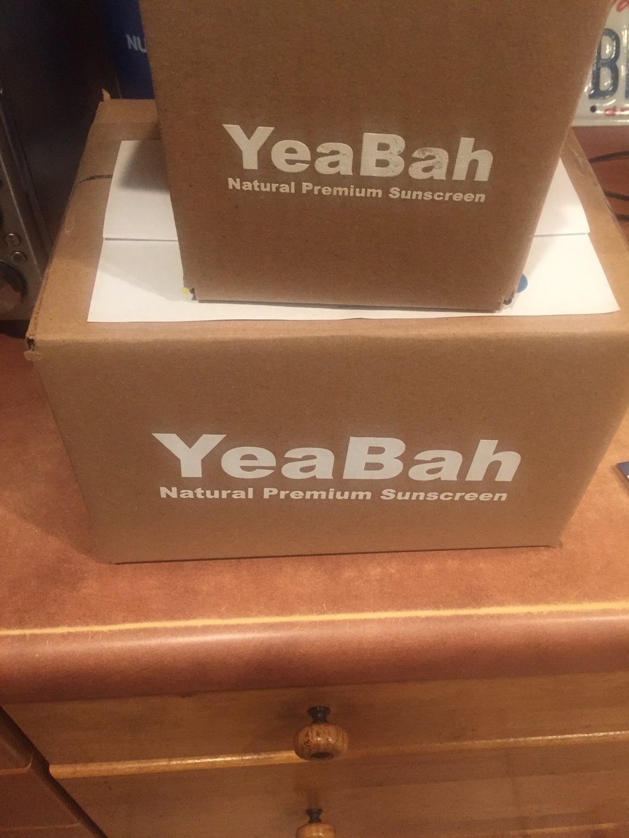 YeaBah_'s tweet photo. Shipping Free with code ShipFREE at checkout! #staycovered #natural #sunscreen https://t.co/TRhk3EBBVj https://t.co/Kv5oATKzjL