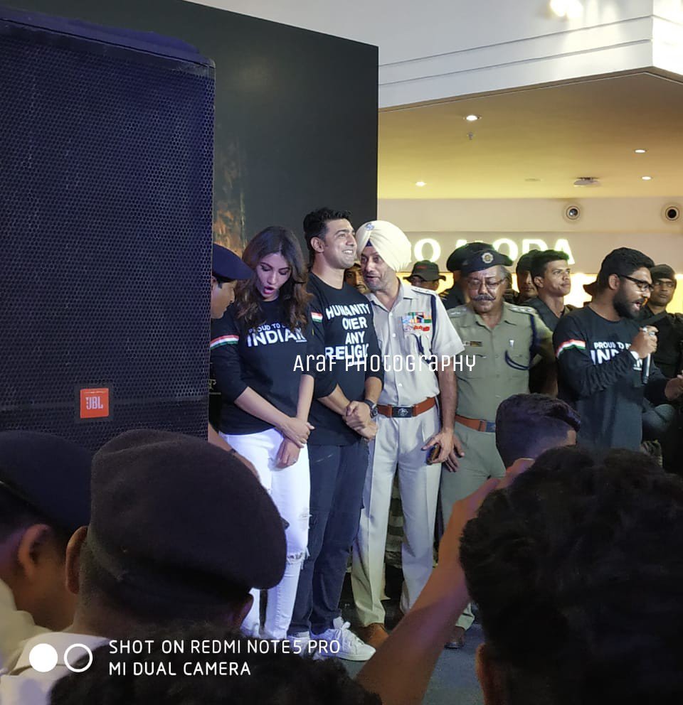 ArghoMondal_'s tweet photo. @idevadhikari @RukminiMaitra #KabirEvent #LastNightEvent @PratiksahMondal @UrvashiAriya_ @priyankadatta41 @FahmidaAkterA @ChaityDev @isusmitasaha @idevssis @DEVsDiwaniPriya @isatrajitnaiya @RukminiFcOnline
#KABIR
#13thApril2018
#PeaceHasAPrice
#ArafPhotography https://t.co/3YSd601UyN