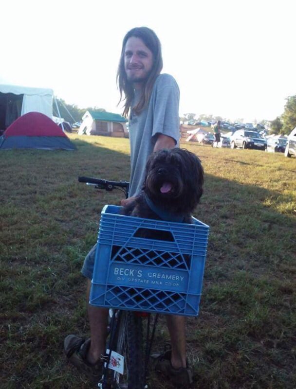 chelseastrub's tweet photo. The search is on in Carbon County for Angus -- he and his owner were in a bad accident Tuesday night and he's been missing ever since. He was last spotted on Wednesday night along Route 80 eastbound near mile marker 277. @WNEP https://t.co/PPF5xNXVhl