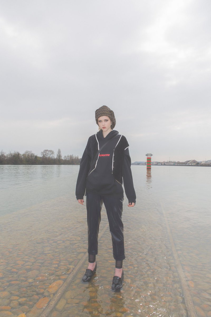 Monstreinternet's tweet image. Viens dans l’marais si tu veux d’la qualité™️
-
monstreinternet.com