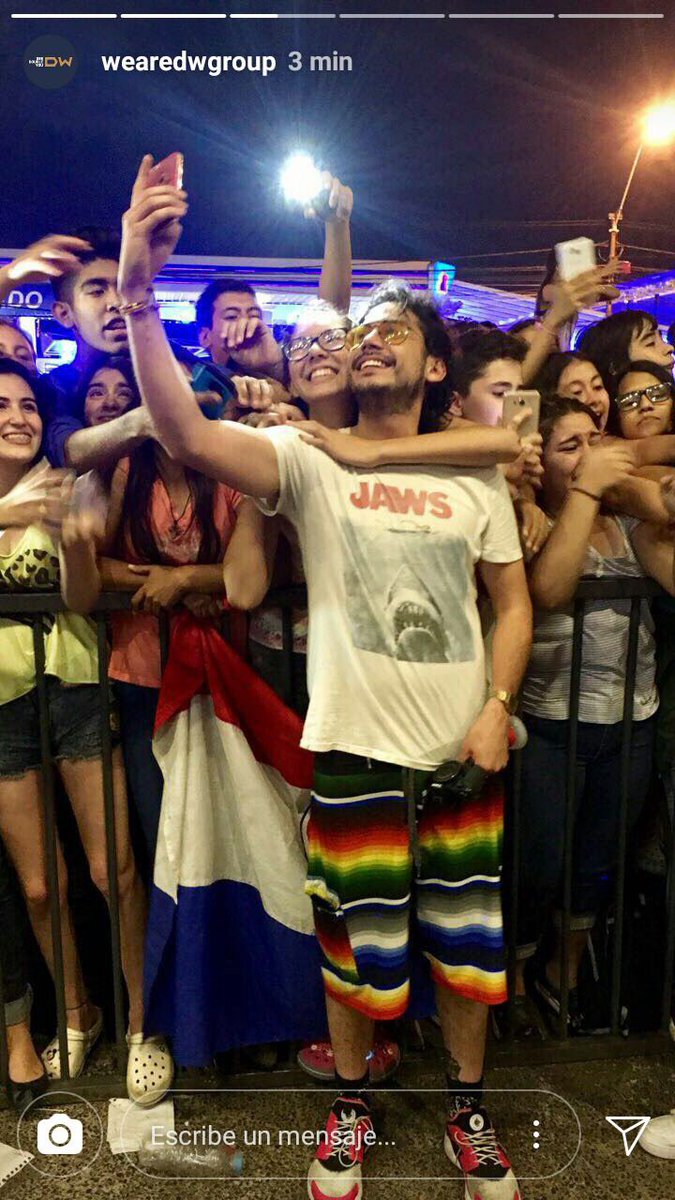 palomaac__'s tweet photo. FEELIIZZ CUMPLE MI BUEEN RIXITOO😍😍😍💕💕💕 tee amo demasiado, un abrazo grande desde el pais que te espera  con los brazos y bloqueadores solares abiertos😂😍🇵🇾🇵🇾🇵🇾❤️. @rix #CMF2017🔙                        Pd: mi mamá también te manda saludos😂🤭 https://t.co/z27YrndDIa