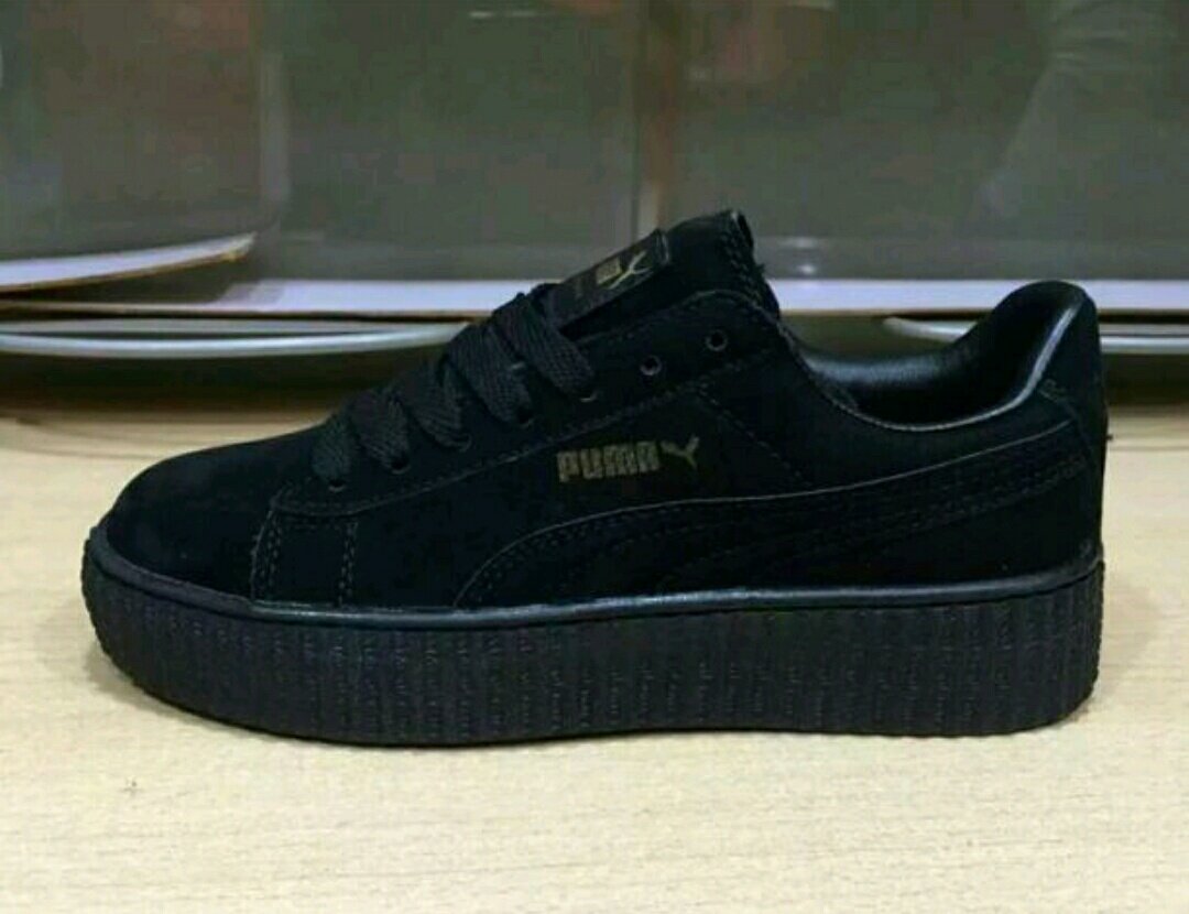MarModass's tweet image. Puma creeper rihanna. 
30€.
Tallas 36,37,38,39,40,41,42,43,44.
Envio entre 10 y 25 dias.
Pago por ingreso, transferencia bancaria, paypal o tarjeta.
No contra reembolso.
numero de seguimiento del pedido.
Pedido por mensaje privado, whatsapp 640710523,o email mar.modass@gmail.com