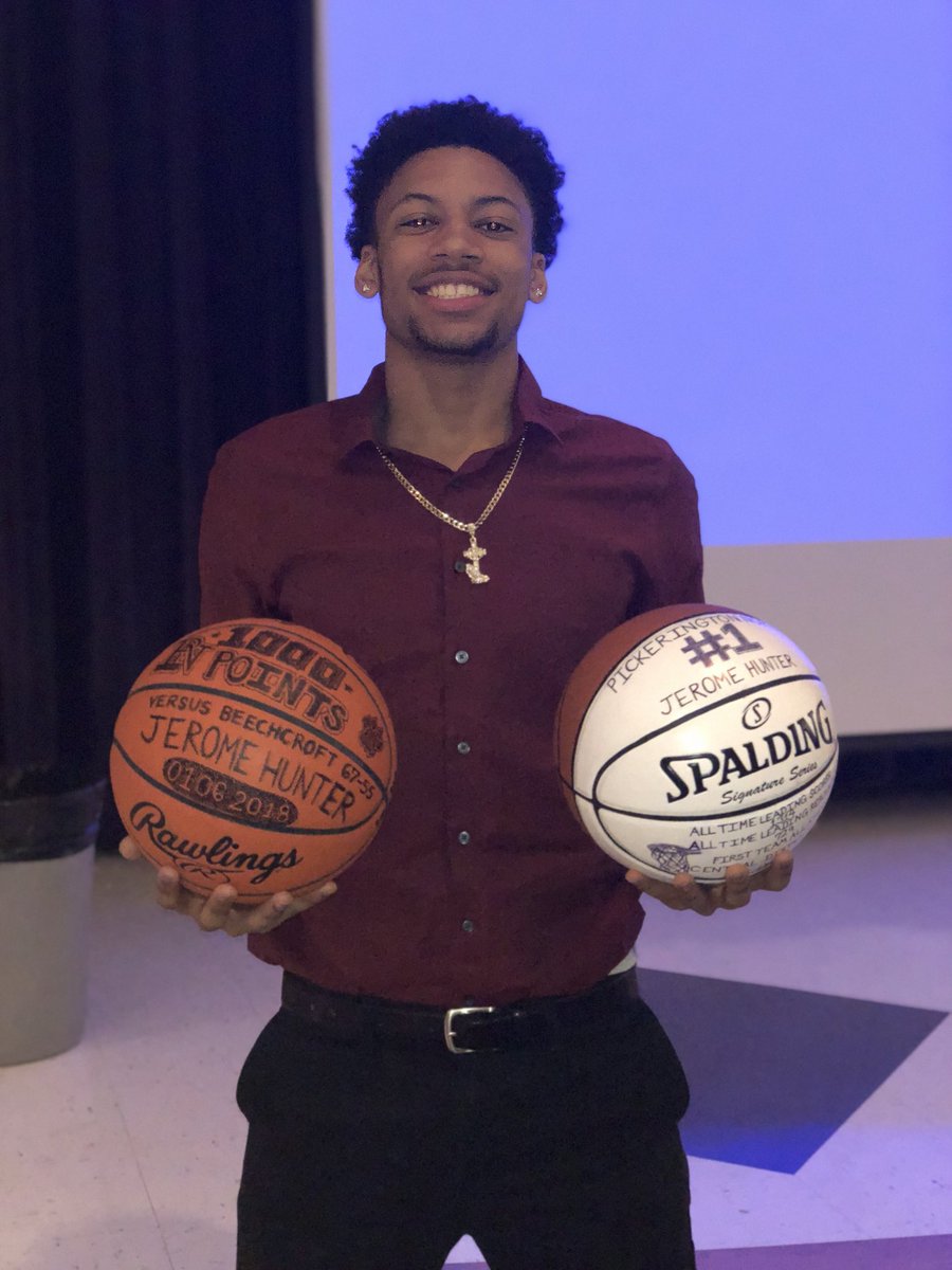 PNBasketball's tweet photo. Special Congrats @j_hunter35 for an unbelievable career at Pickerington North!
✔️All Time Leading Scorer
✔️All Time Leading Rebounder
✔️1st Team All-State 
✔️Player of the Year:Central District (Co),District 11,OCC-Ohio
✔️All Metro,Super 12, 270Hoops Senior of the year https://t.co/U3itEc2gCp