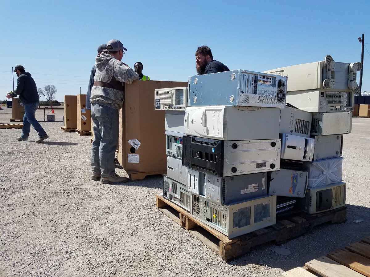 E-waste Collection Day 1 ♻