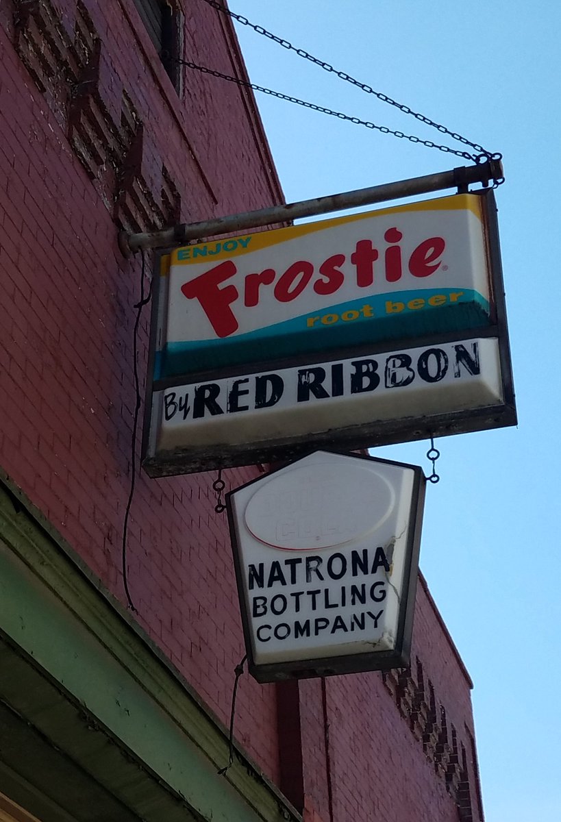 I've been curious about <a href="/natronabottling/">Red Ribbon Soda</a> since the company was featured as part of a <a href="/rickaroundhere/">Rick Sebak</a> documentary several years ago. I recently had the chance to see it for myself during an afternoon drive through that part of <a href="/Allegheny_Co/">Allegheny County</a>.