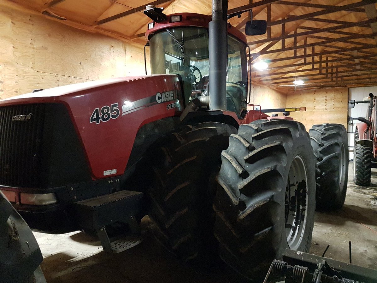 AgCon_Equipment's tweet photo. FOR SALE! 

2009 @Case_IH Steiger 485 HP, 4 WD, 2,300 HRS, Luxury Cab w/Leather, 710 R42 Duals, Trimble GPS, 55 GPM and 4 Remotes. 

Check out our website for more details: https://t.co/6FZnZYREAb https://t.co/zGOTrQ12e9
