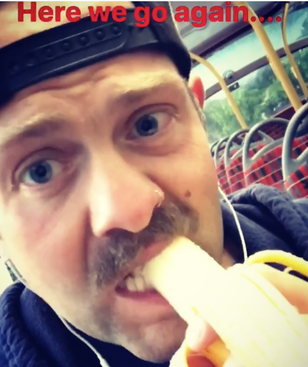 ItsPaulTurner's tweet photo. BLOG POST 🚨 #TBT I WANT A FOOTLONG!!
https://t.co/ernrPqCPd9
#fitness #health #gym #sweat #barrybootcamp #hiit #gay #workout #muscle https://t.co/8GjO6ysLlB