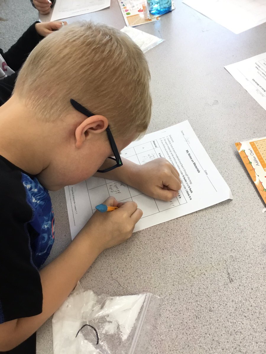 summerjoy57's tweet photo. Scientists recording their findings!  Teachimlay https://t.co/uEMOZ5NGj3