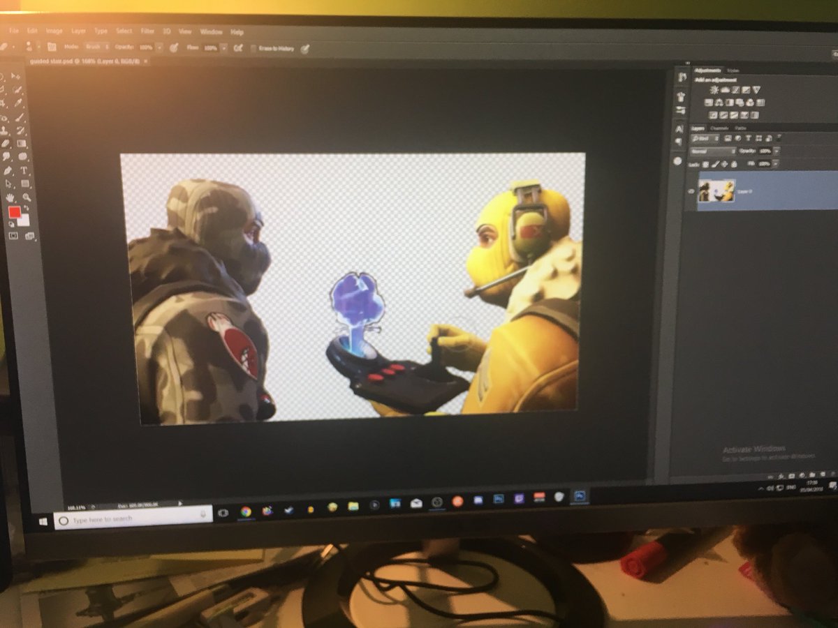 TEAM_STRATOS's tweet image. any one need this pick for #thumbnails in #fortnite @FortniteGame @TheTeamStratos got you 😅
#helpfull #youtube #struggle