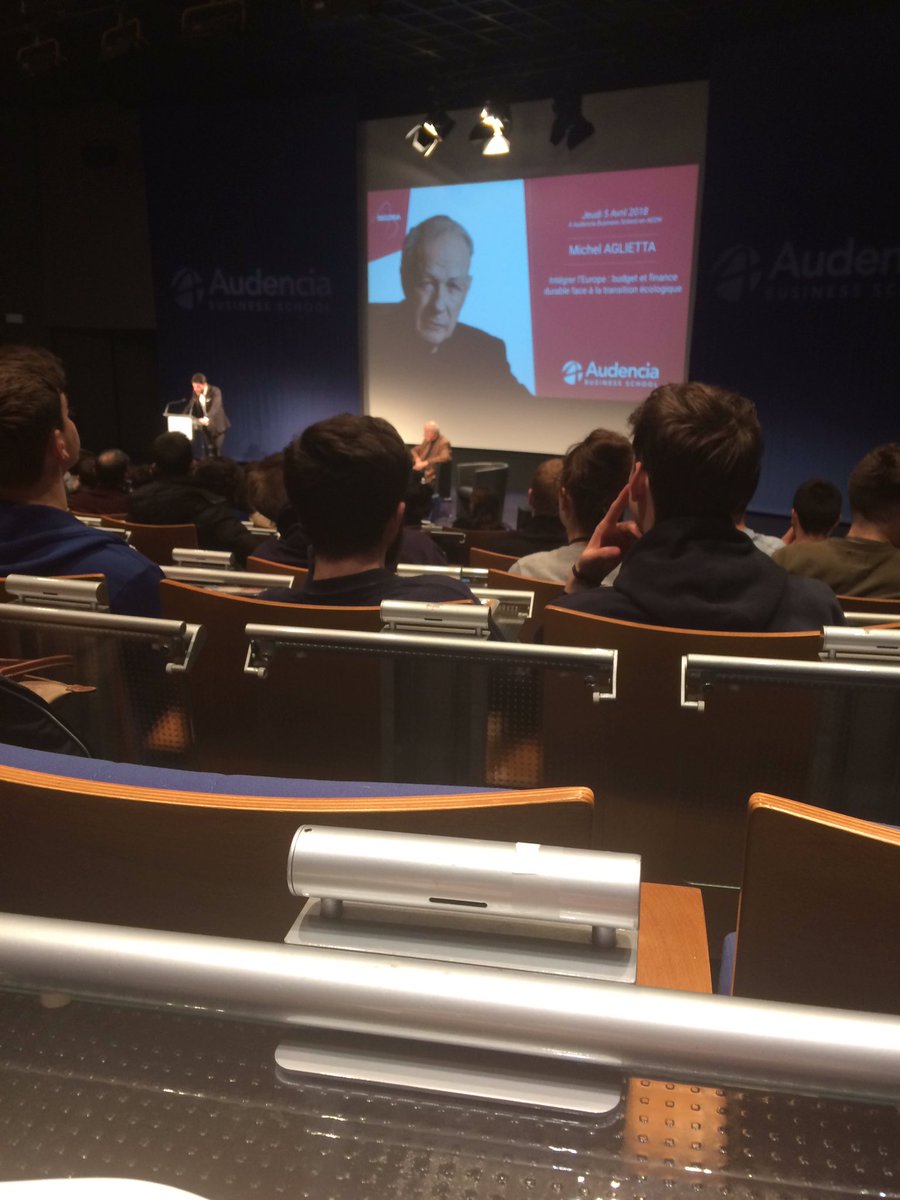 En direct de la conférence : "Intégrer l'Europe : Budget et finance durable face à la transition écologique" 🤔