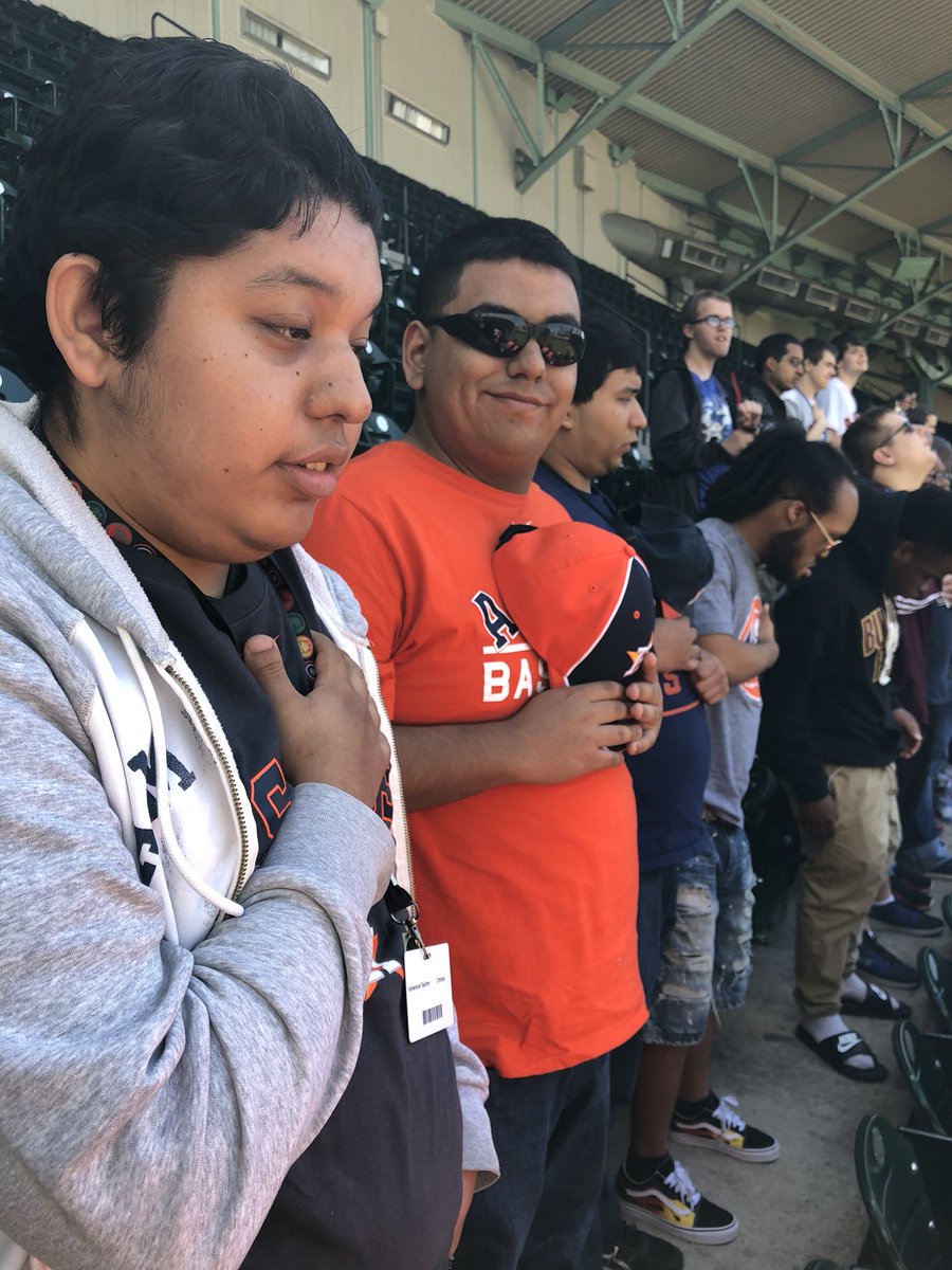 National Anthem at the Astros game... so much respect shown by our students! 🇺🇸💙❤️ #mosaichumbleisd #AutismAwarenessMonth