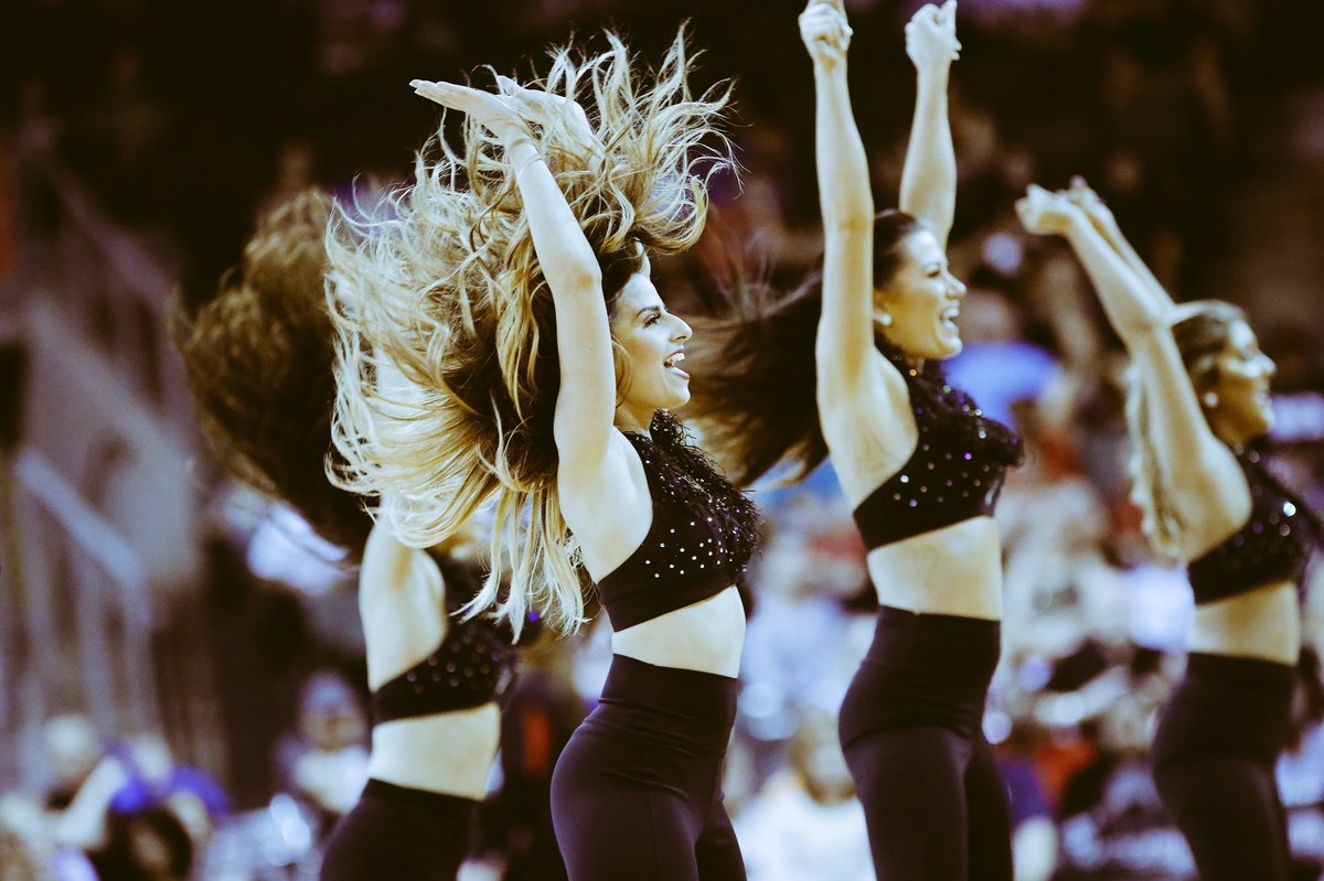 CCDancers's tweet photo. GAME DAY!! #WesternConferenceFinals https://t.co/deZExOmkn7