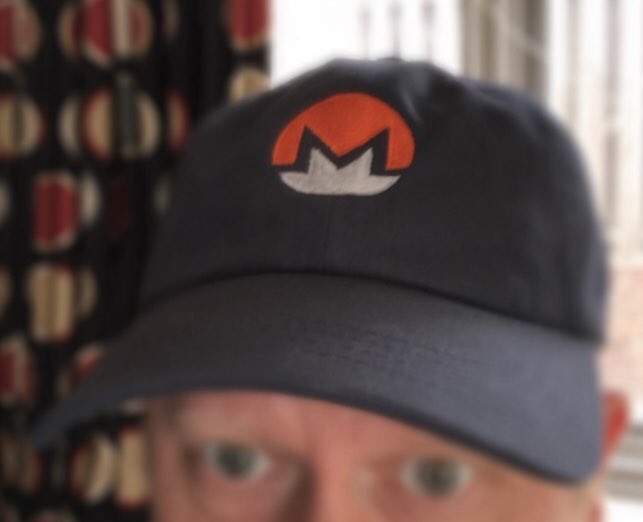 getCryptoGifts's tweet photo. The new @monerocurrency hats are in!! https://t.co/fAazW5vscq https://t.co/qKpPM5BzVz