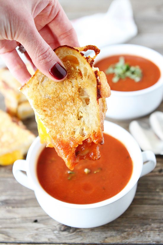 This may be the greatest TasteBudz ever. Probably isn't. But maybe. richmondnavigator.com/tastebudz/ta_1…