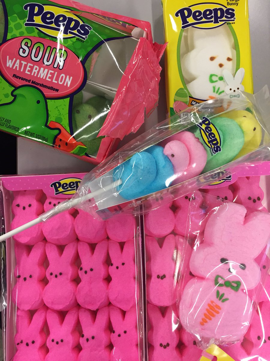 WheresDaFoodAt's tweet photo. Peeps-palooza on 4 by DJMG Viz (near Verrazano conference room) https://t.co/v8cStKa8h7