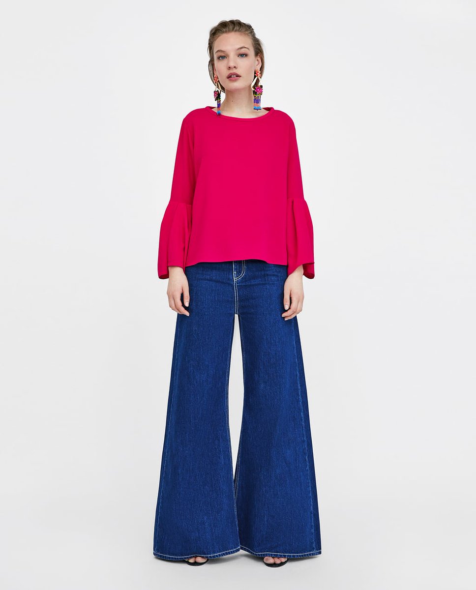 clopezstylist's tweet photo. New #blogpost about #clashingcolours #red and #pink @hushhomewear @andotherstories @Bodenclothing @ZARA @marksandspencer @nextofficial https://t.co/d6KQA1vxhk #fblogger #personalstylist #personalshopper #mumstyle #outfitinspiration #styletips #fashionover30 #styleover30 #mystyle https://t.co/4kwOTeB3Pu